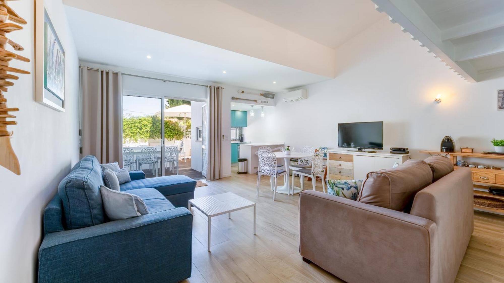 Relaxing House In Alfamar By Lovelystay * Albufeira